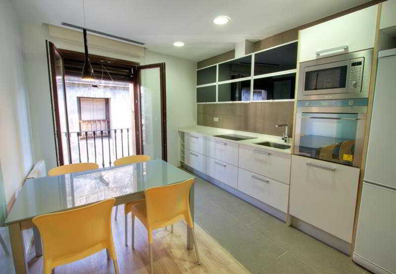 Visit-Bcn Cosmopolitan Apartments Barcelona Bagian luar foto